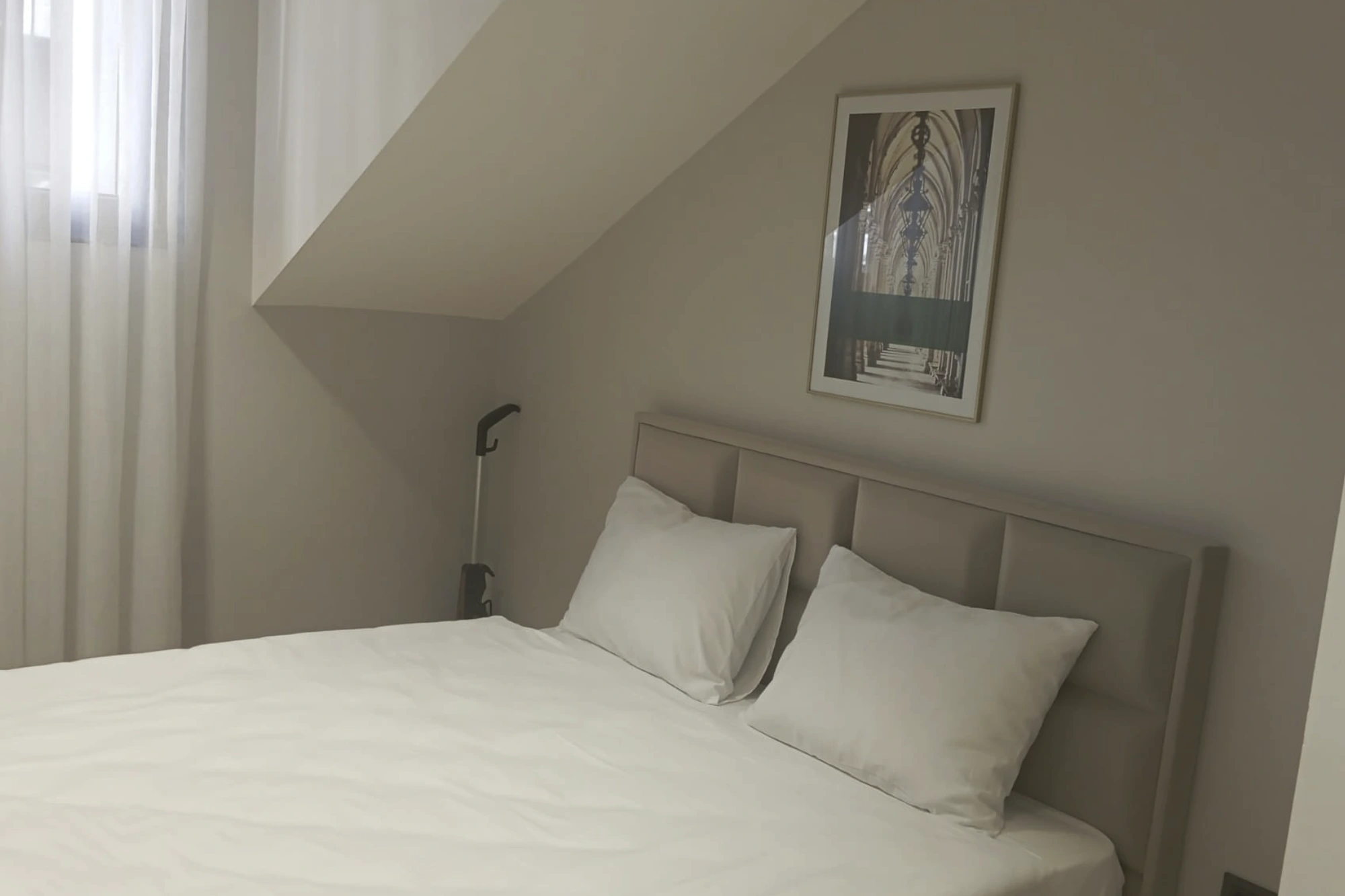 standart suite yatak odası